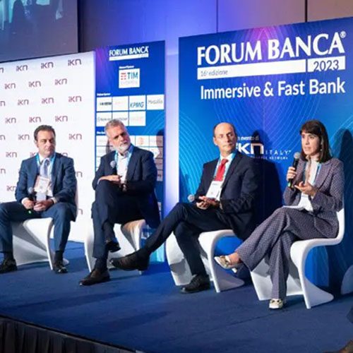 Retail Forum y Revolution Banking_0000_Forum Banca